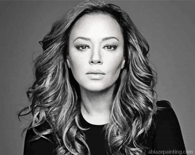 Black And White Leah Remini Paint By Numbers.jpg